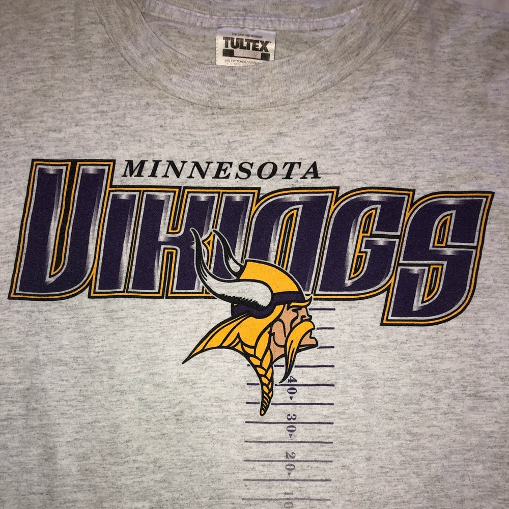 Vintage Minnesota Vikings Shirt - Picture 2 of 4
